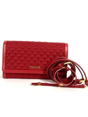 Prada Wallet Logo Quilted Nylon Red